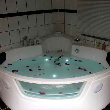 Haus Veni Апартаменты Бад-Грунд